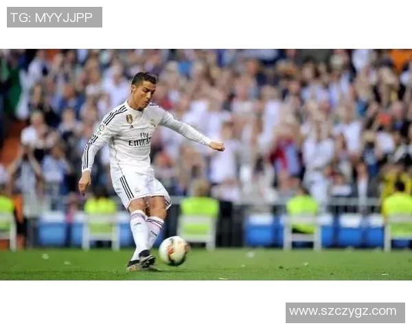 足坛巨星科客崛起之路与辉煌成就全景展现