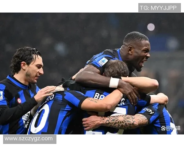 2025年全球足球现役球星前十名排名揭晓 谁能成为足坛新王者